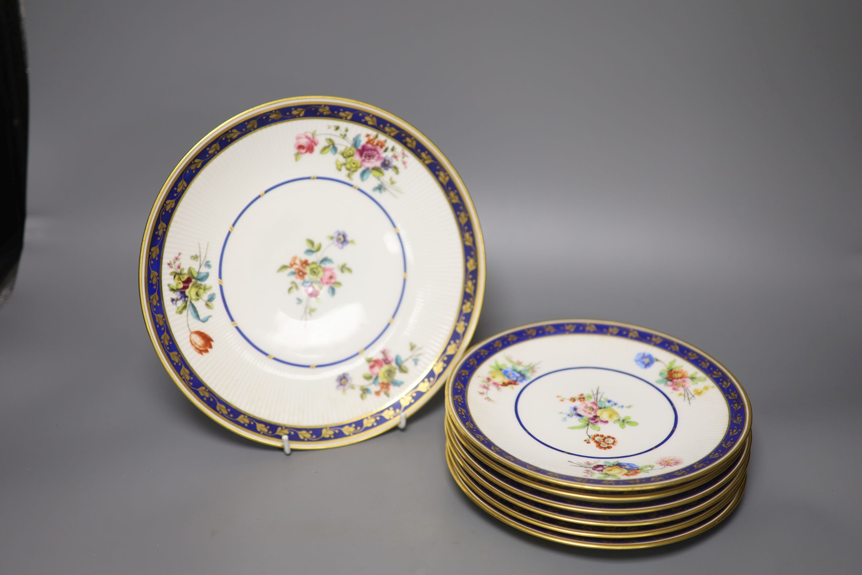 A Minton's John Mortlock seven piece dessert set,